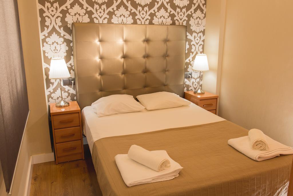 Ab Apartamentos Trinidad Málaga Zimmer foto